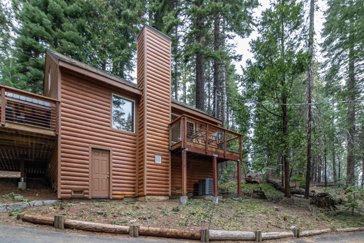 Yosemite Silvertip Lodge Fish Camp Exterior photo